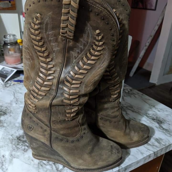 ariat wedge boots